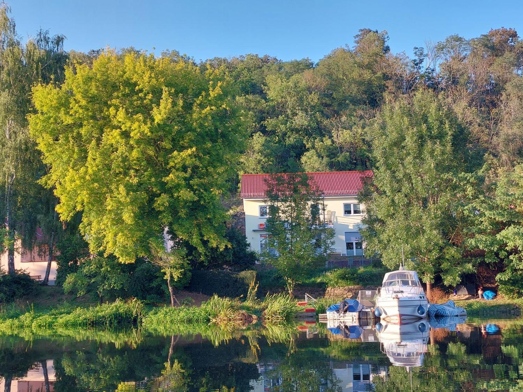 Ferienhaus Saaleblick Wettin Exterior photo